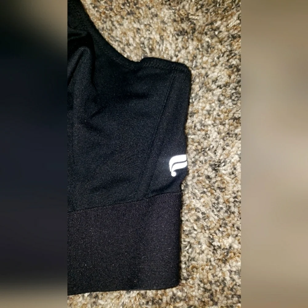 Fablethics, Black Sports Bra